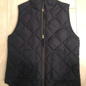 CLASSIC JCREW PUFFER VEST
